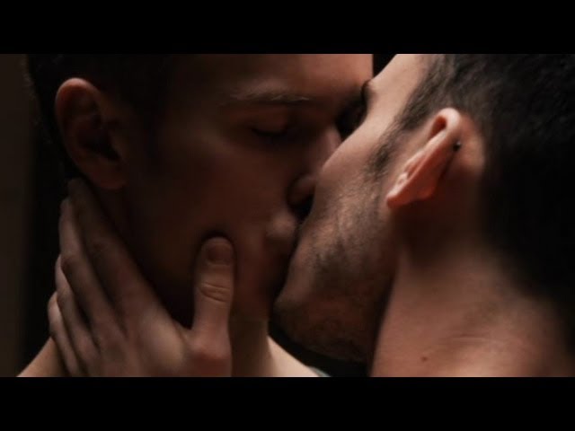 5 Perfect Gay Date “Netflix And Chill” Movies