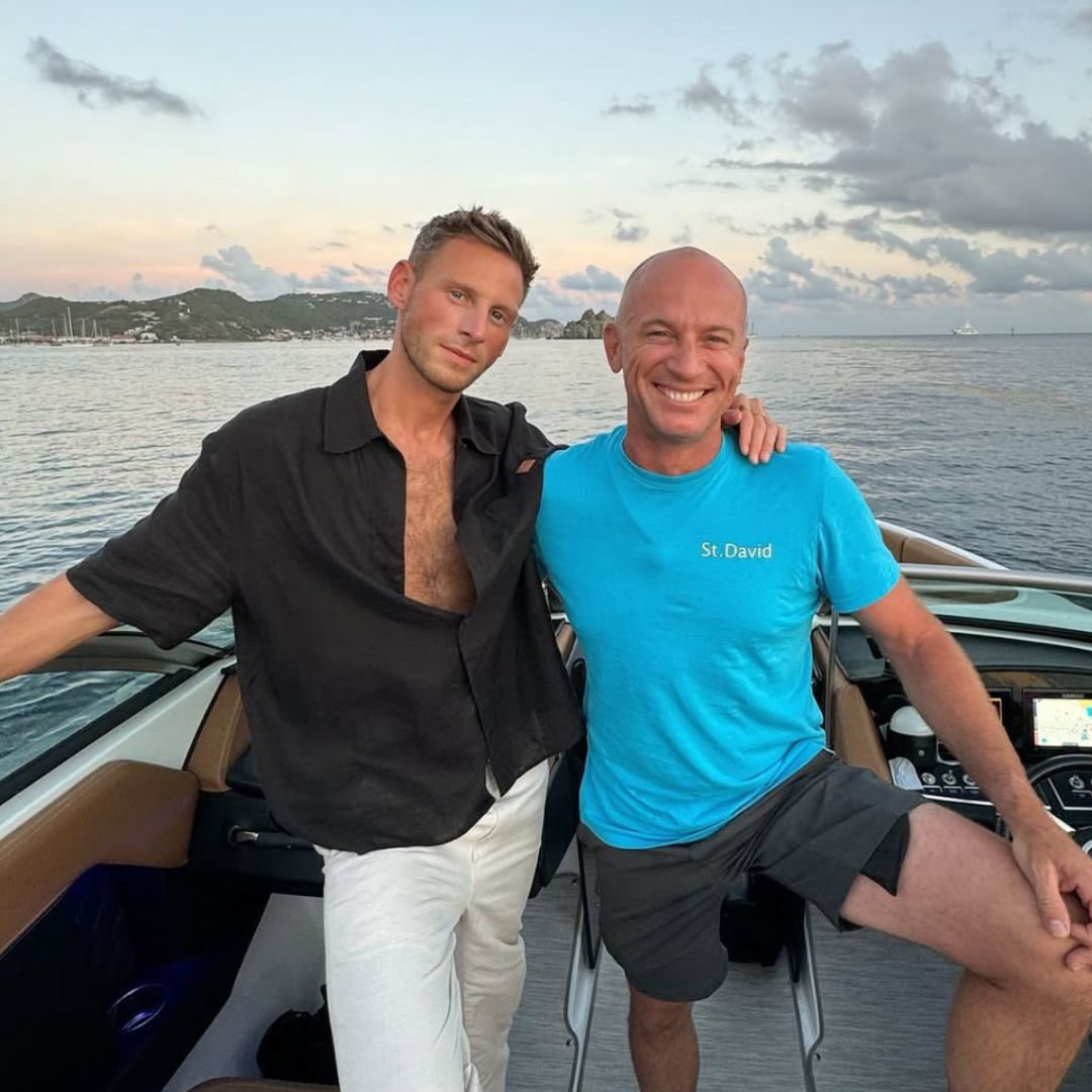 Captain Kerry Titheradge (r) with chief stew Fraser Olender. Instagram: @belowdeckbravo