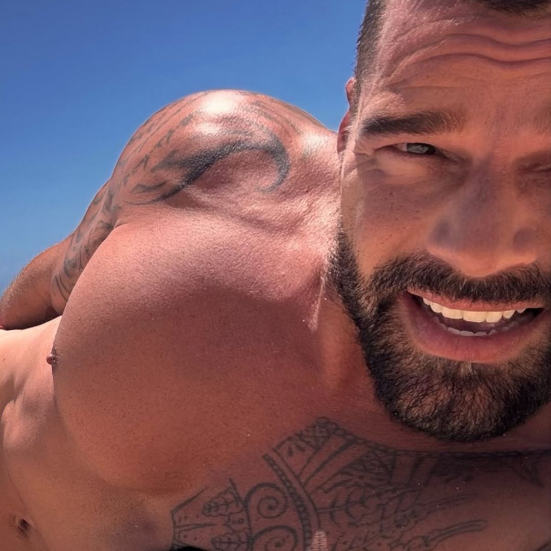 Instagram: @ricky\_martin