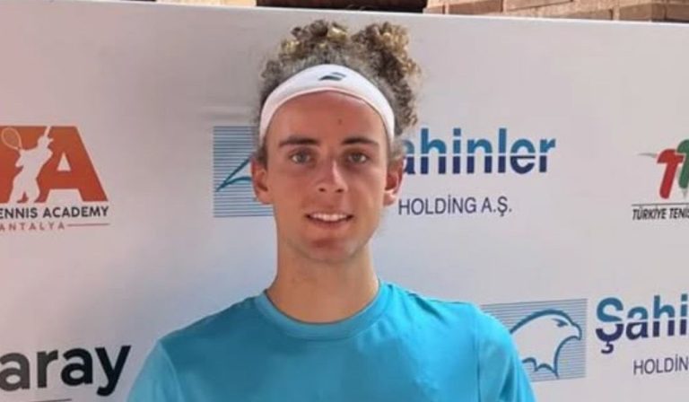 Swiss tennis cutie Mika Brunold proudly comes out as gay