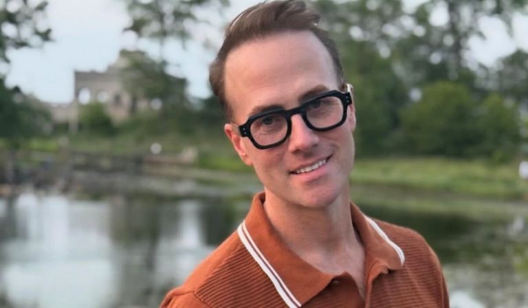 A heartbreaking goodbye for “Broadway Husbands” Bret Hanna-Shuford