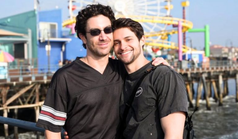 “Finding Mr. Christmas” breakout Robbie Simpson is engaged to boyfriend Kyle Pollak