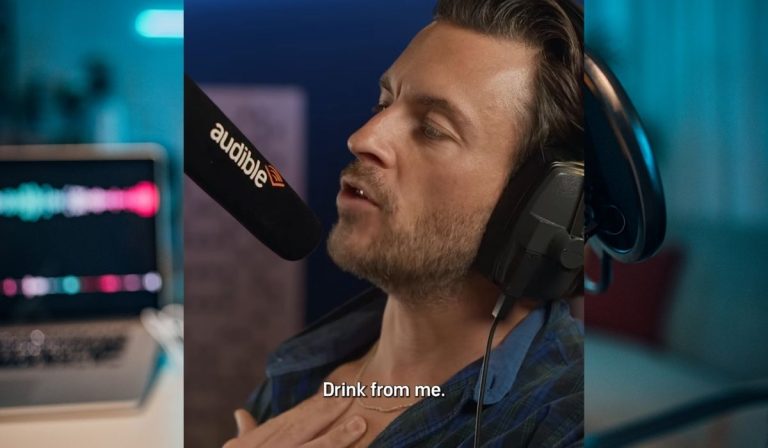 Jonathan Bailey’s Dracula Has Our Attention—and He’s Only Using His Voice